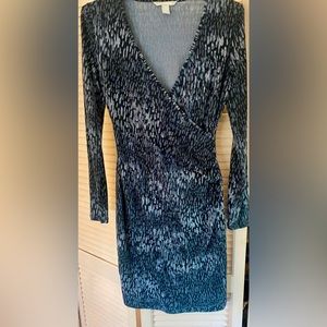 🔥3 for $20 Banana Republic dress! Faux-wrap taupe/black&white dotted-sex…